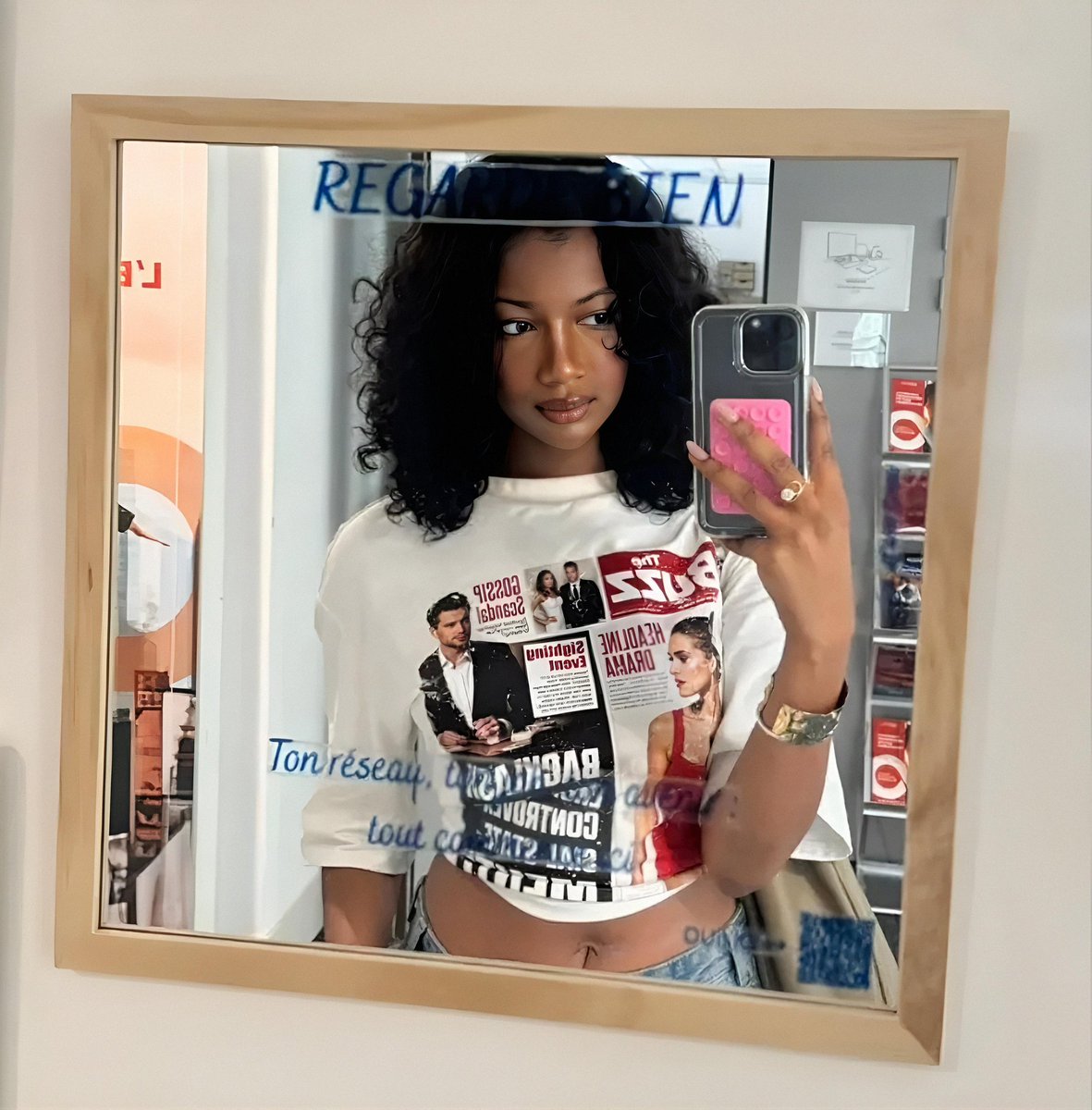 Princesse <a href="/Anitaaact/">Anita Sheick</a> à fait sa rentrée 
Tenue du jour... née pour réussir