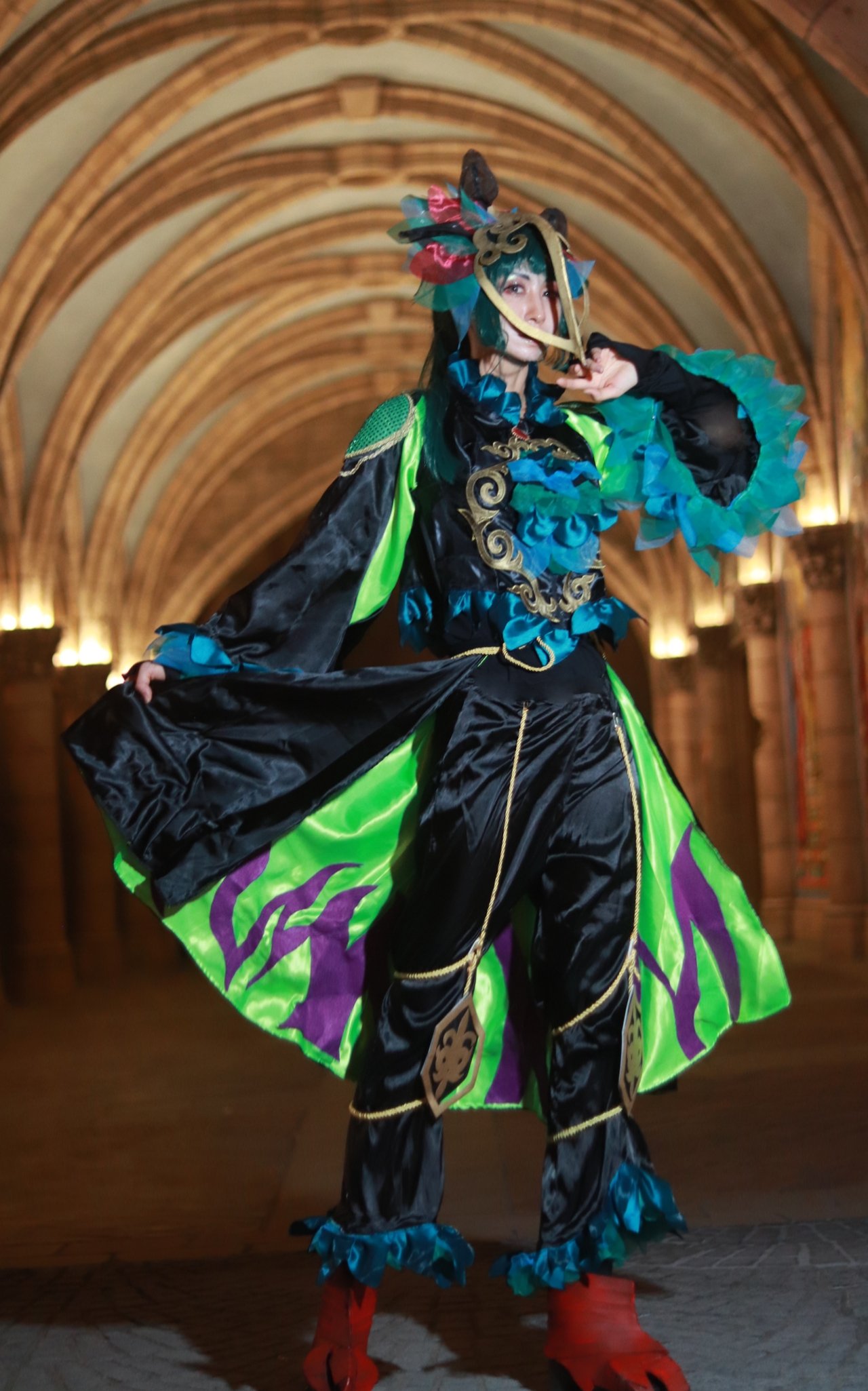 Dハロ カラスダンサー ヘッドドレス なな🫧Dハロ仮装🐦‍⬛ | . 柄入れをまさか4時間もかかると思って