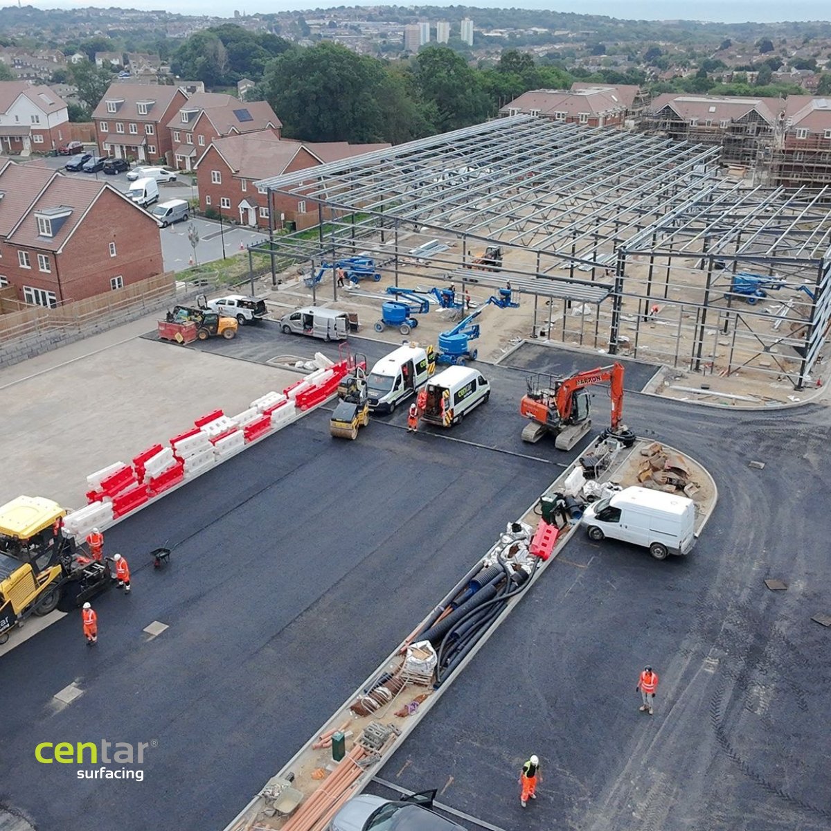CentarSurfacing's tweet image. Seeing our work from above never gets old! Here’s the new Aldi car park in East Sussex, looking sharp and ready for action. There’s something about a drone shot that really shows all the effort the team has put in coming together.

#AsphaltSurfacing #Drone #ConstructionSite