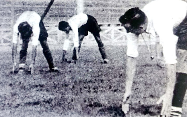 🔙 Tal día como hoy en 1928, el Real Valladolid Deportivo disputaba el primer encuentro de su historia ante el Deportivo Alavés en el Campo de la Sociedad Taurina, ante 3.000 espectadores.

El Pucela salió victorioso (2-1) y el primer gol de nuestra historia lo anotó Sainz.