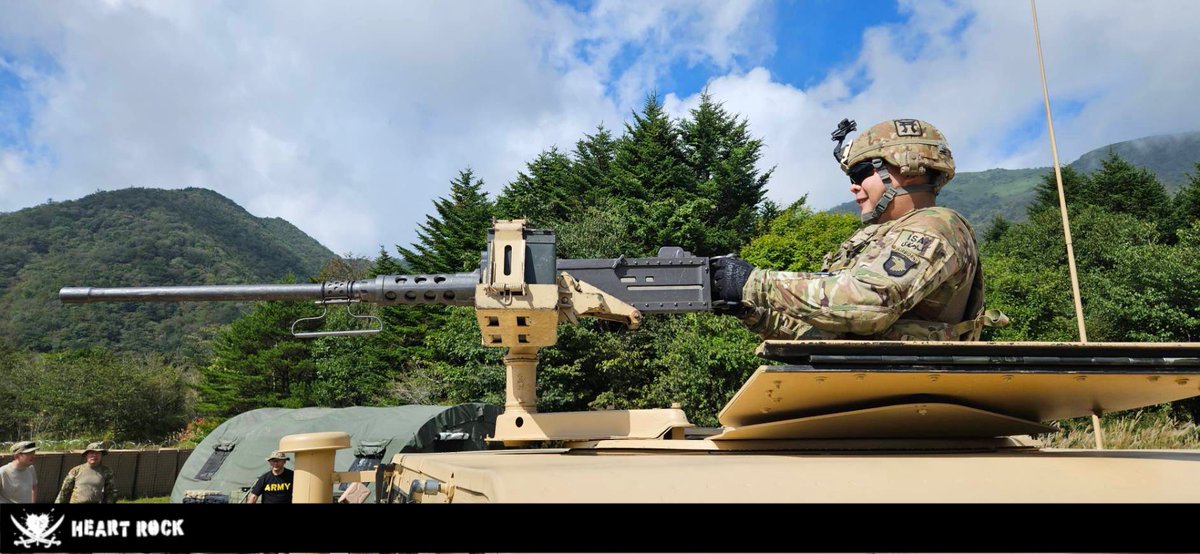 ハンヴィーの銃座からこういう風に、構えたかったのは密かな夢でした

#ハートロック2025  
#heartrock2025