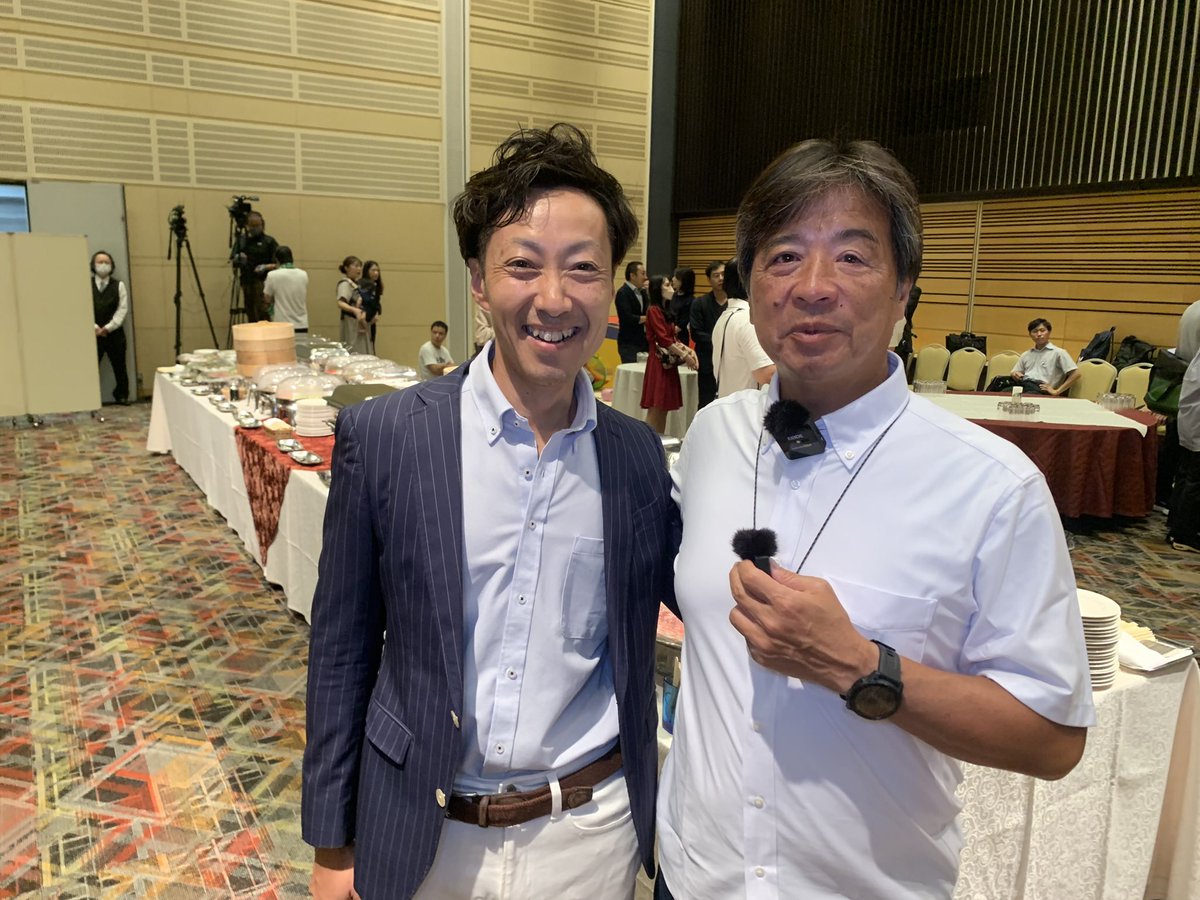 hayashi_27's tweet photo. 私は大好きですよ！
永江さんと一緒にいつも応援してます。
（永江さんは仕事の恩人） https://t.co/EDzRiFYPWq