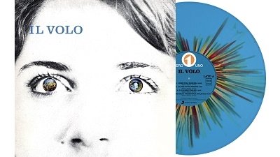 アンニュイ⑥
IL VOLO『IL VOLO』（1974）
伊国ロックのカリスマミュージシャンが集まり組まれたバンド。二枚のアルバムを遺した（どちらも傑作）。
叙情派ひしめく伊ロック。
その中でもこれは特別。
アンニュイの煮凝りの如き『IL CALORE UMANO』など、聴くと目の焦点がぼやけるブルージーな名曲。