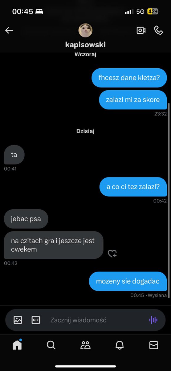 na czitach gra i jeszcze jest cwelem 😔