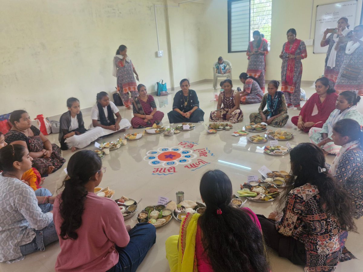 District ICDS Office Valsad tweet media