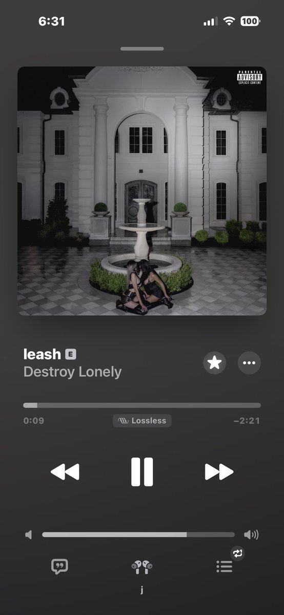 LoneLastForever's tweet photo. literally can’t stop listening https://t.co/Br1L6XzNH8