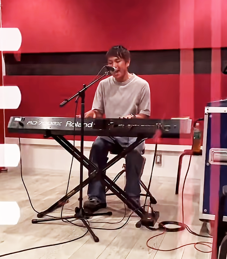 sacra_official's tweet image. スタッフブログを更新致しました！

sacra『夏の終わりに〜まとめ〜』
⇒ ameblo.jp/sacrablog/entr…
#アメブロ @ameba_officialより 

#HAZE /大宮洋介
#ツタナオヒコ
#アオキサトシ
#木谷雅
#足土貴英

#10月4日渋谷GUILTY
#2か月連続リリース記念イベント
#sacra #ALLIWANT #Odd3Piece #ZILCONIA