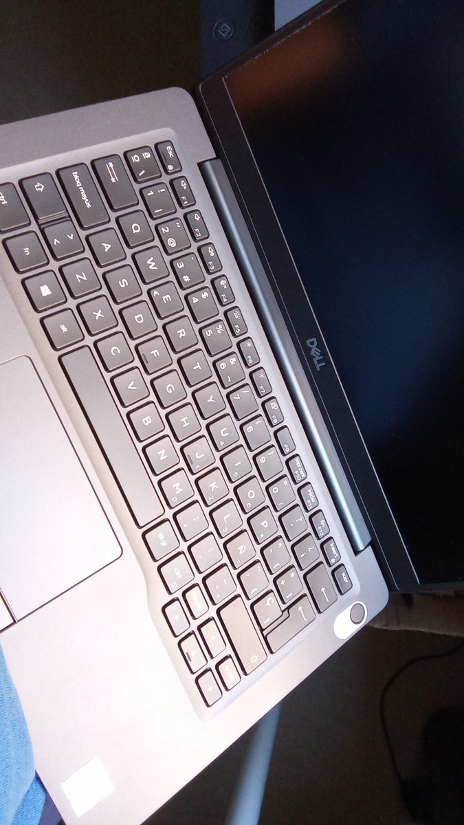 Eurochip_es's tweet photo. DELL LATITUDE 7300 SUPER GRADO A EN EUROCHIP https://t.co/vvVxoMSUK9