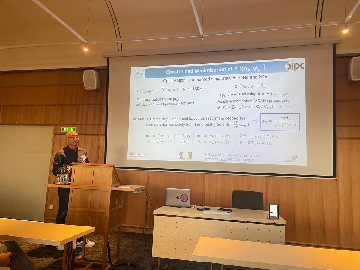 Eduard Matito and Mario Piris from our lab presenting their recent work at QVEST2025 at Schloss Ringberg
@dipcehu
<a href="/ehu_kimika/">Kimika Fakultatea UPV/EHU</a> 
<a href="/Ikerbasque/">Ikerbasque</a>