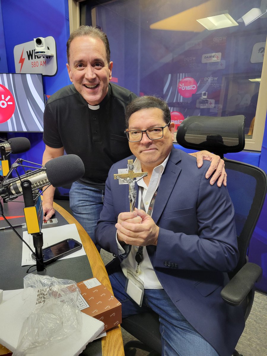 WKAQ 580 tweet media