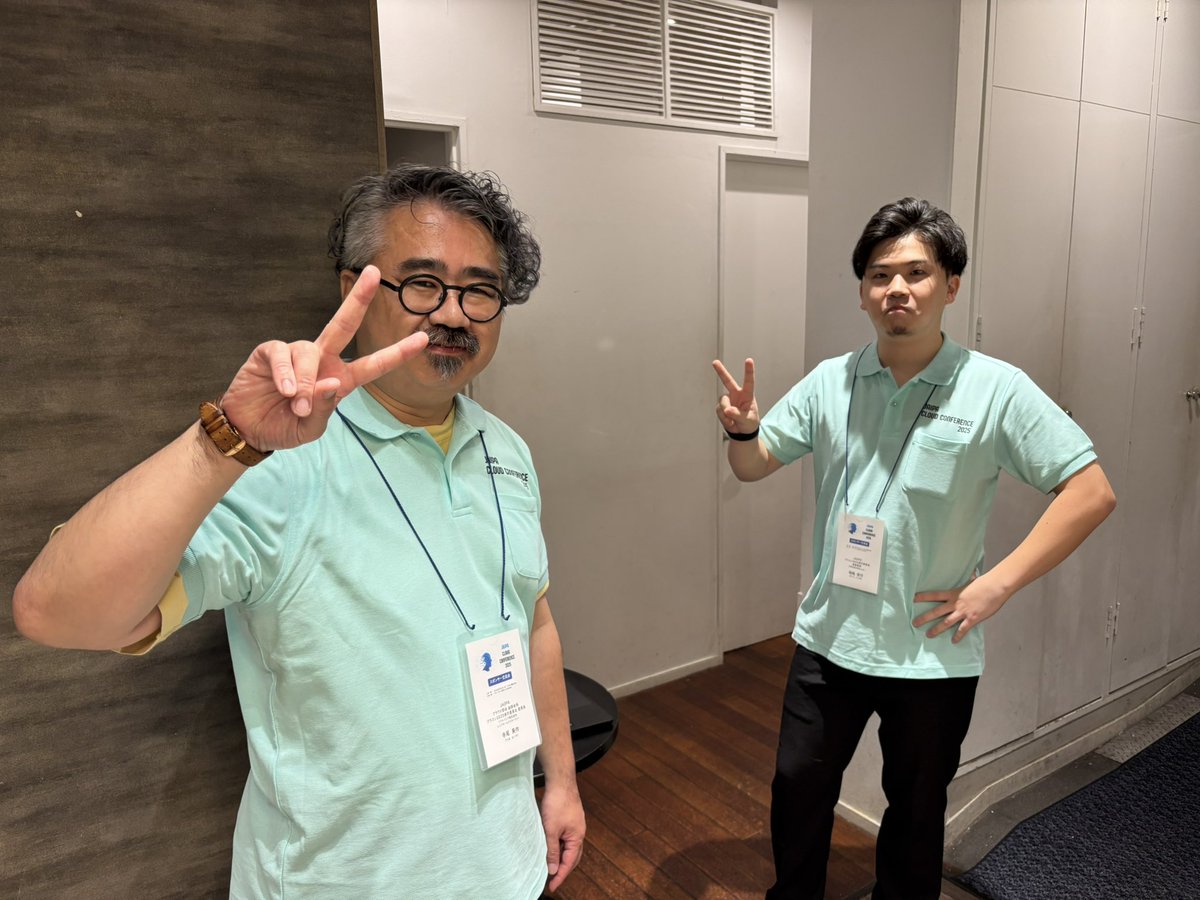 JAIPA_CloudCon's tweet photo. 先日のスポンサー交流会の様子です！
皆様、業界の動向に熱い思いを持ってることが十分に感じ取れた会になりました。

我々も一層の熱意を持って準備を進めてまいります！

#クラコン2025
#CloudConference2025 
#JAIPA #ITイベント ＃エンジニアイベント ＃IT業界 ＃SaaS業界 ＃情報通信業界 ＃DX ＃AI ＃データ分析 ＃スポンサー