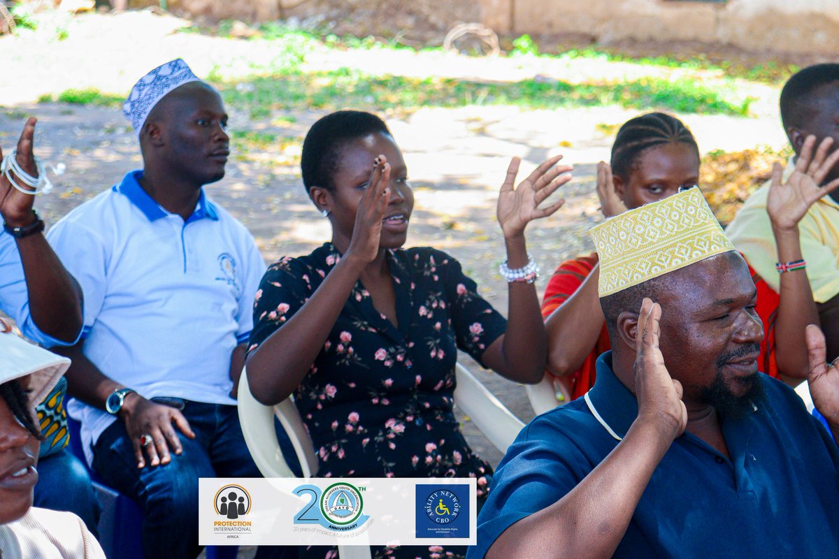 “There is No Human Rights Without Sign Language.”

We joined partners in marking International Week of the Deaf Awareness — pushing for equal access to education, jobs, healthcare &amp; dignity for all.

#DeafAwareness #InclusionMatters #humanrightsviolationsinuganda
