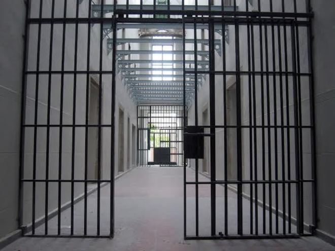 #CSIF convocará medidas de presión si Instituciones Penitenciarias incumple las mejoras laborales y de protección pactadas.

📢 No asistirenos a los actos de la Merced en protesta por las últimas agresiones a los funcionarios de prisiones y el maltrato que sufren por parte del