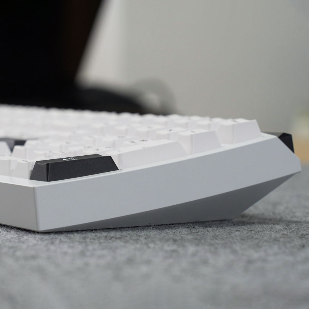 akkogear_de's tweet photo. Explore the curated details of Akko Mineral 02 VIA custom keyboard. The edge glows, the curve inspires, and typing is always fun with Akko.โจ
Learn more๐https://t.co/K7nMygBhgH
#akko #akkokeyboard #mineral02 #keyboarddesign #desksetup #customkeyboard https://t.co/ZNmaCHFYRu