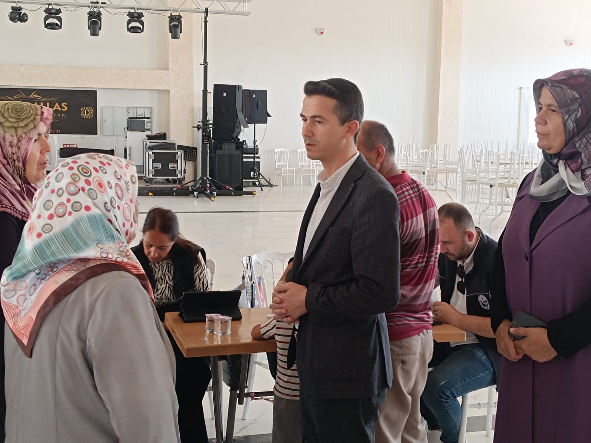 📍İlk Biletim İlk Bavulum Projesi
Hatay Büyükşehir Belediye Başkanımız 
  Sn.<a href="/mehmetonturktr/">Mehmet ÖNTÜRK</a> 

Şehir dışında üniversiteyi kazanan evlatlarımızı, ilk valizlerinin içerisindeki hediye ve harçlıklarıyla beraber uğurluyoruz.

Unutmayın çocuklar, hepinizle gurur duyuyoruz.