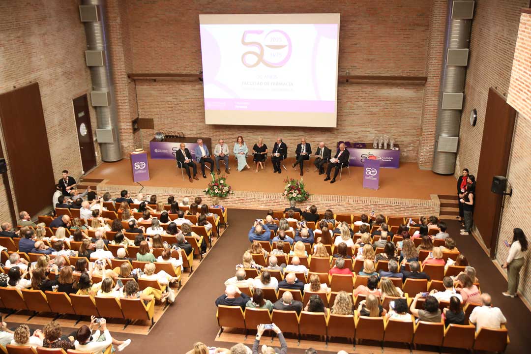 ALUMNI - USAL tweet media