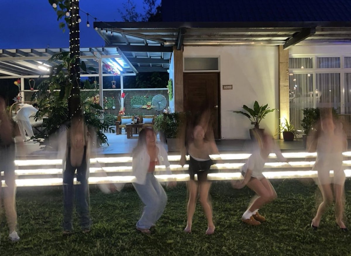 annemahika_'s tweet image. Mika with the Manalo Fam 🥹🫶🏻

#mikbrent