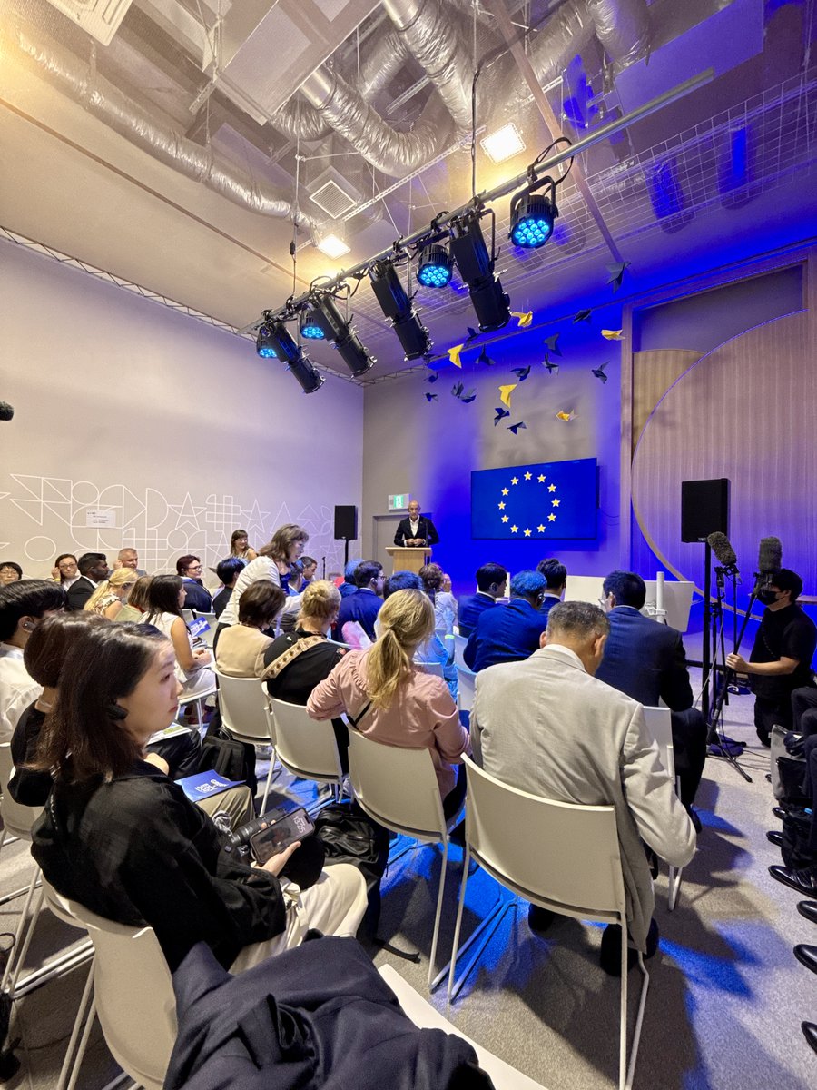 The Commission and the European Economic and Social Committee are hosting the Circular Economy Days at the Osaka World Expo 🇯🇵. 

Commissioner <a href="/JessikaRoswall/">Jessika Roswall</a> attended today’s events, highlighting Europe’s commitment to a competitive and sustainable circular economy.

#EUatExpo