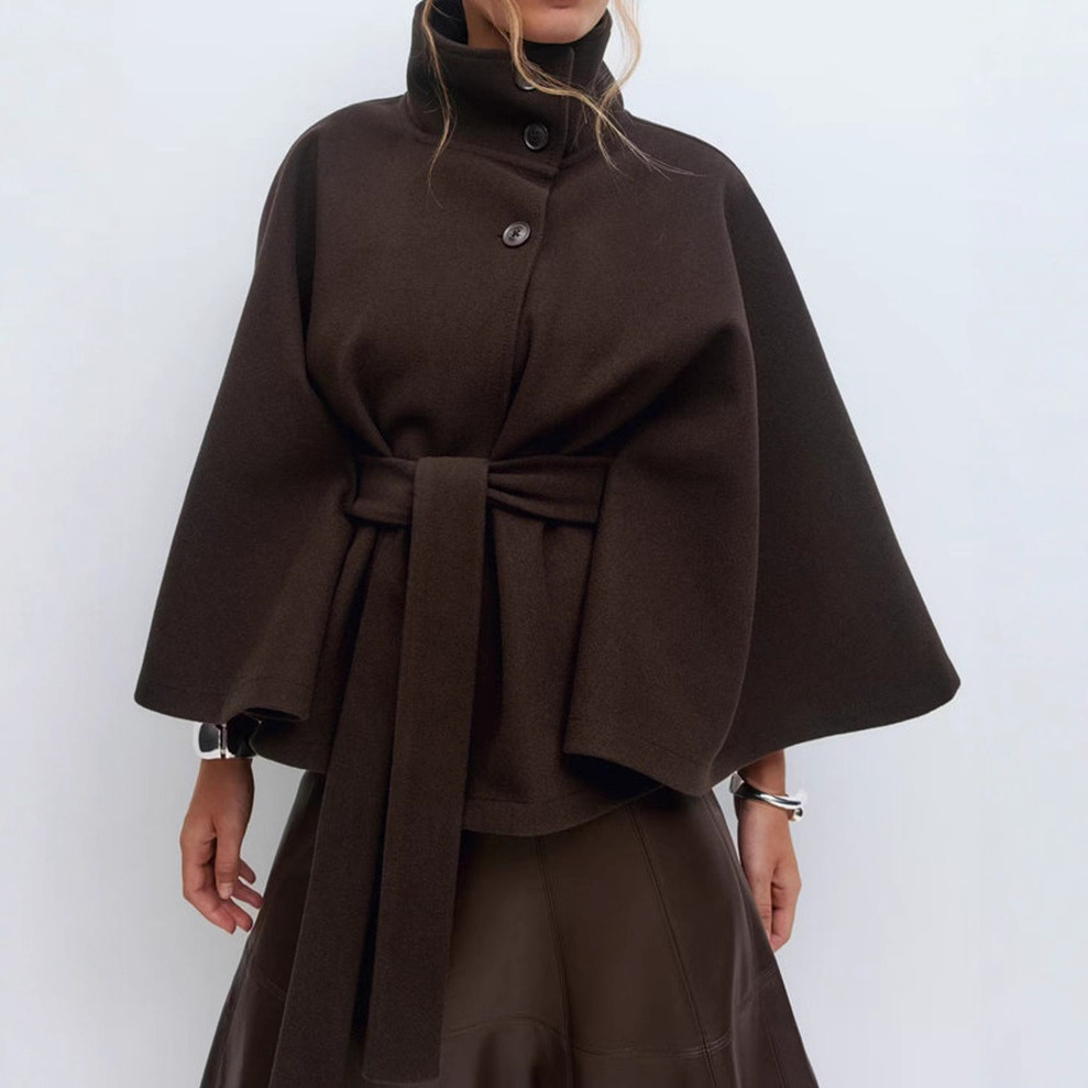 AmasDonShop's tweet image. Stay warm and stylish with this women’s winter batwing coat – featuring a high neck, elegant belt, and a cozy yet chic design.
🔍 Available at amasdon.com/wom534elt2ps9f… or search code CJYD2464025.
#WinterCoat #BatwingSleeve #HighNeck #WomensFashion #ElegantStyle #AmasDon #CozyChic