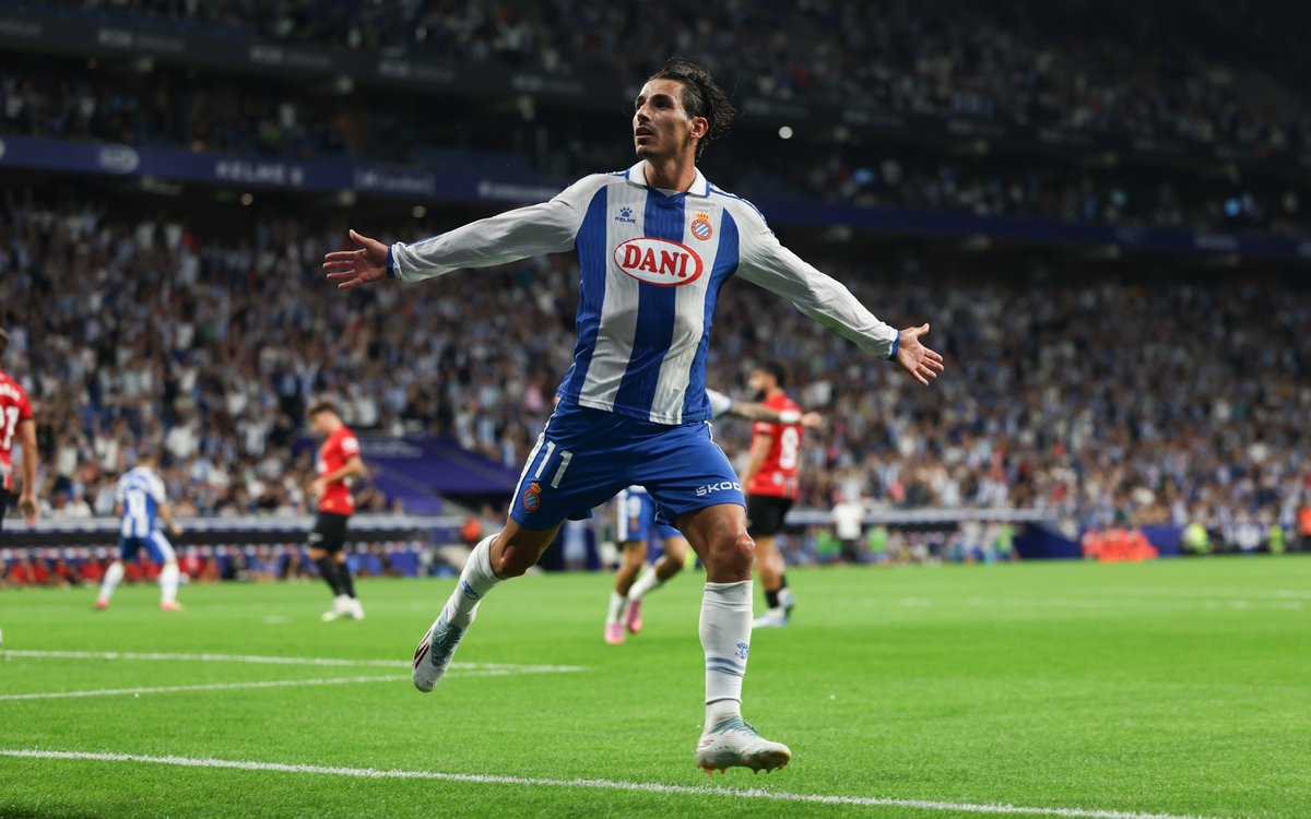 davidprods_'s tweet photo. Ese último partido en casa fue especial... 
¡Queremos repetirlo! 

RCD Espanyol - RCD Mallorca
#rcde https://t.co/cKvTtpp8T0