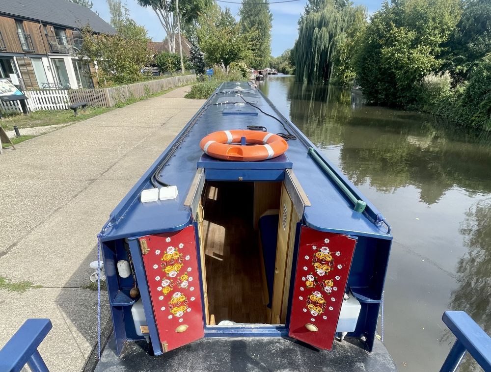 If you're Eagle-eyed you'll spot this boat...abcboatsales.com/boat-sales/sho…    #narrowboat #lifeafloat #canalcruising