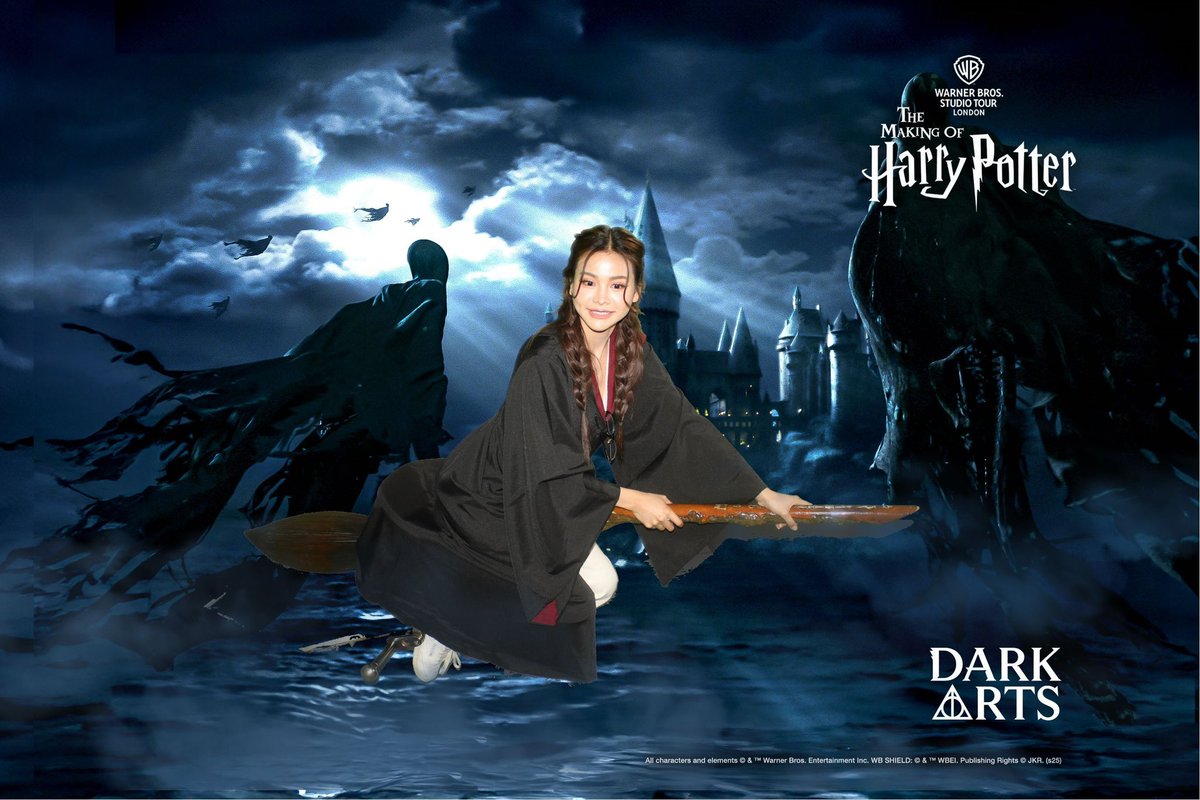 เดินทางถึงประเทศโดยสวัสดิภาพ 

#ENGLOTinfinityTourinEUROPE25
#อิงฟ้ามหาชน #EngfaWaraha
#ชาล็อตออสติน #CharlotteAustin
#อิงล็อต