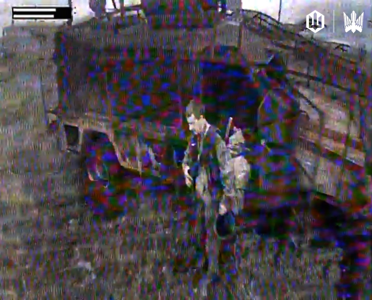 414magyarbirds's tweet image. Death routine. Failed to withstand the fight against russian mediocrity.
#414FinalShot