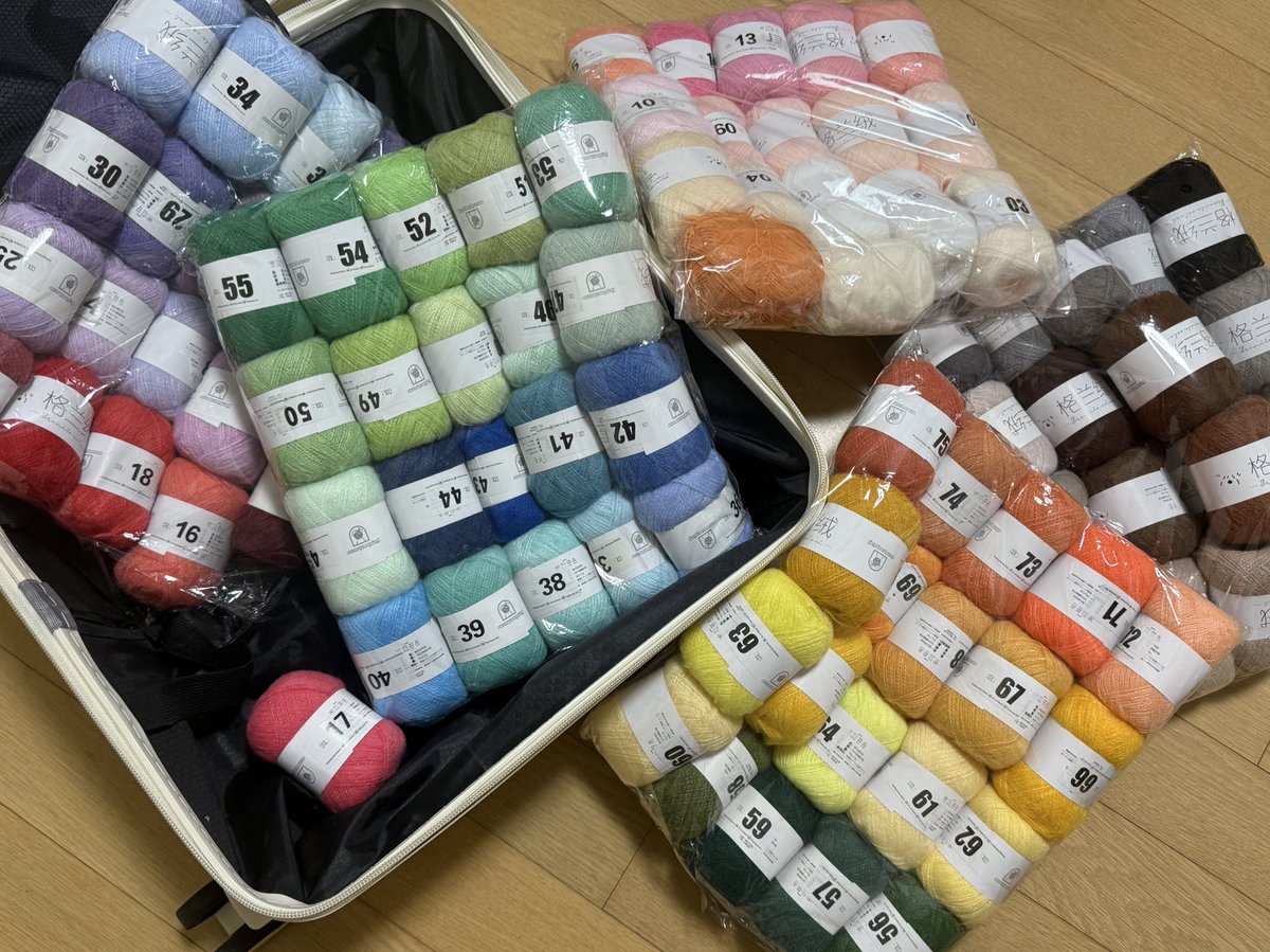 실을 95개나 사버렸어요 뭘떠야하죠