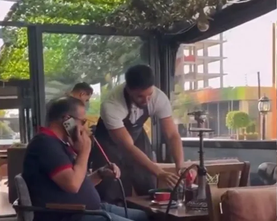 Bin heute faul, daher lasse ich mich heute nur noch von verarmten Influencern bedienen.