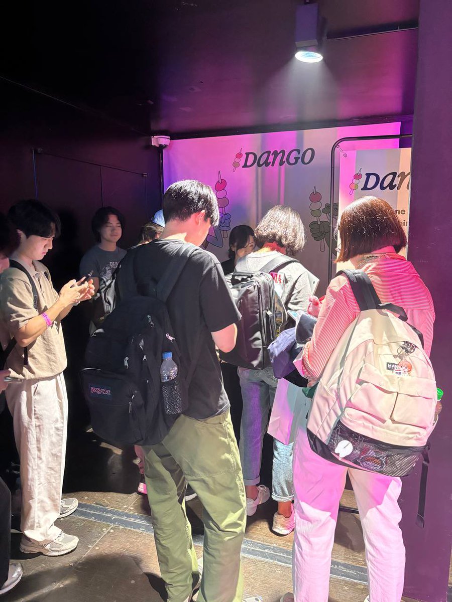 dango's tweet photo. Perp-DEX Day with @kbwofficial was buzzing.

Dangbros kept pouring in, filling the room with good vibes.

Big thanks to every dangbro who showed up🍡 https://t.co/K6751fxgOI