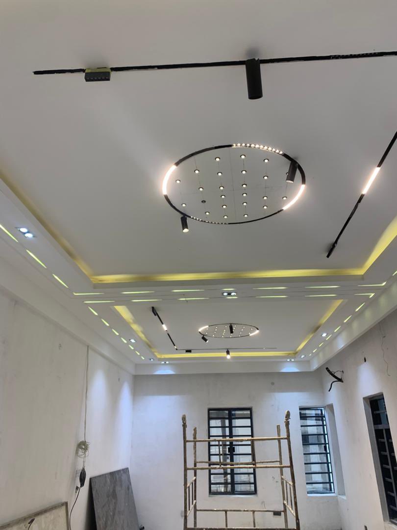 Gets_technologi's tweet photo. @OgbeniDipo We render Electrical services, IG: @Gets_technologi https://t.co/my7QTEjfqb