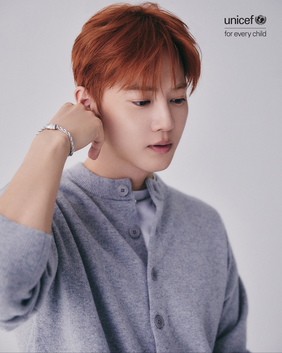 unicefkorea's tweet image. 작게라도 꾸준히, 일회성에 그치지 않는 행동을 이어가고 싶어요.
누군가 알아주지 않아도 괜찮아요. 
좋은 일을 해나가면서 스스로 큰 행복을 느끼고 있거든요.

⭕수호와 ‘유니세프 팀‘ 합류하고 팔찌 받기
👉하단 홈페이지 링크를 클릭해 주세요.
bit.ly/3IzgrCH

-
#유니세프 #UNICEF…