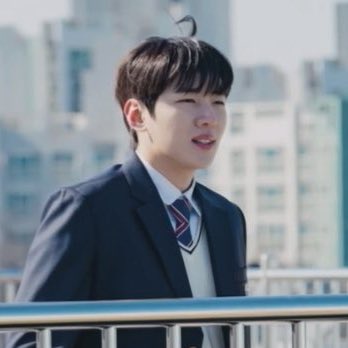 부더기 tweet media