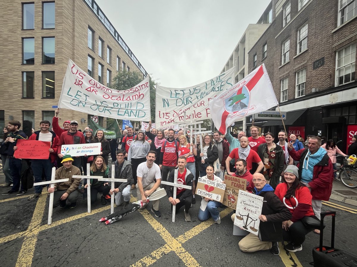 saolodheas's tweet photo. Bhí @saolodheas i láthair ag an Mórshúil agus Agóid Náisúnta na nGael i mBÁC. https://t.co/YgqQgmLYZq
