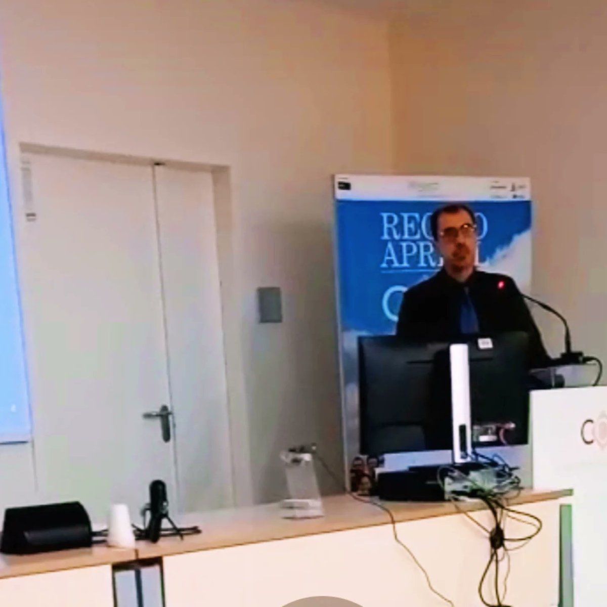AngeloNacca's tweet photo. Che dire... Onorato di questo invito come relatore. Grazie al #GICR per aver pensato a me e spero la mia esperienza sia ricca di spunti per i ricercatori di questo splendido network di #ricerca in #Radiochimica. https://t.co/snUiyz3c39