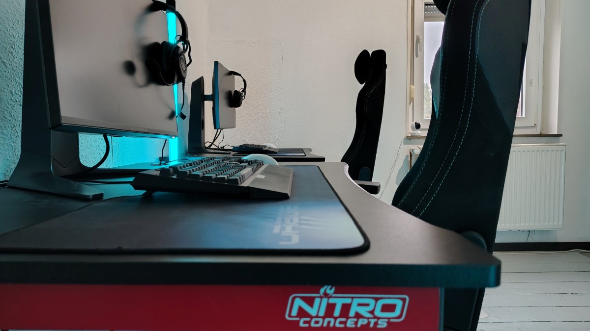 EsportsCenterDE's tweet image. This is where the magic happens 🧙‍♂️✨ Du hast Lust, mit deinen Freunden in unserem Gaming-Raum zu zocken? Dann buche jetzt deinen Aufenthalt im Esports Center NRW für nur 50€ pro Person und Tag (inkl. Übernachtung)! 🤩

#gaming #esports #bootcamp #lanparty