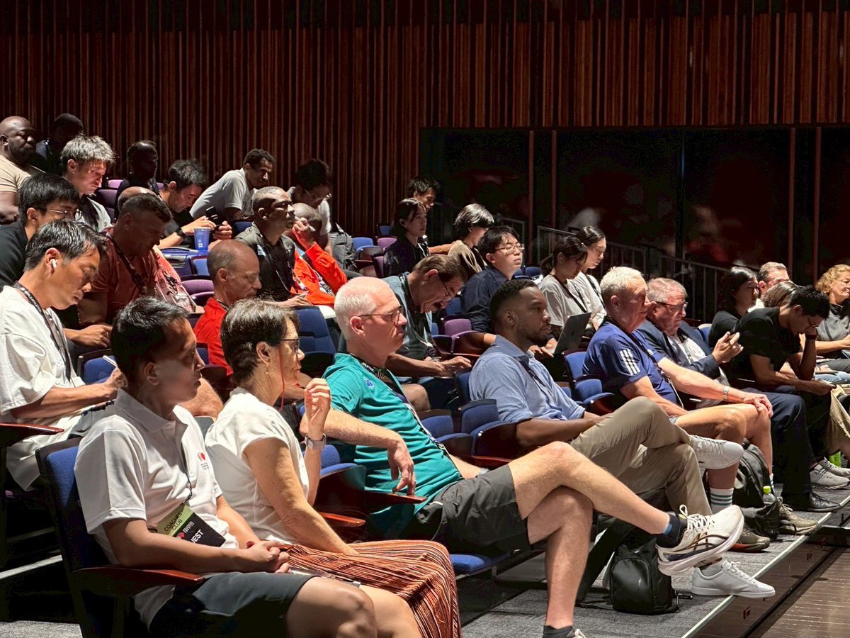 JunMizu1991's tweet image. WA Coaches’ Club Symposium
延べ150名の皆さまにご参加いただきました🙌

世界陸上参加コーチ、国内のコーチ・研究者・学生など、多様な方々が集い、熱い議論と学びの場となりました。

ご参加いただいた皆さま、本当にありがとうございました！
#世界陸上 #東京2025世界陸上