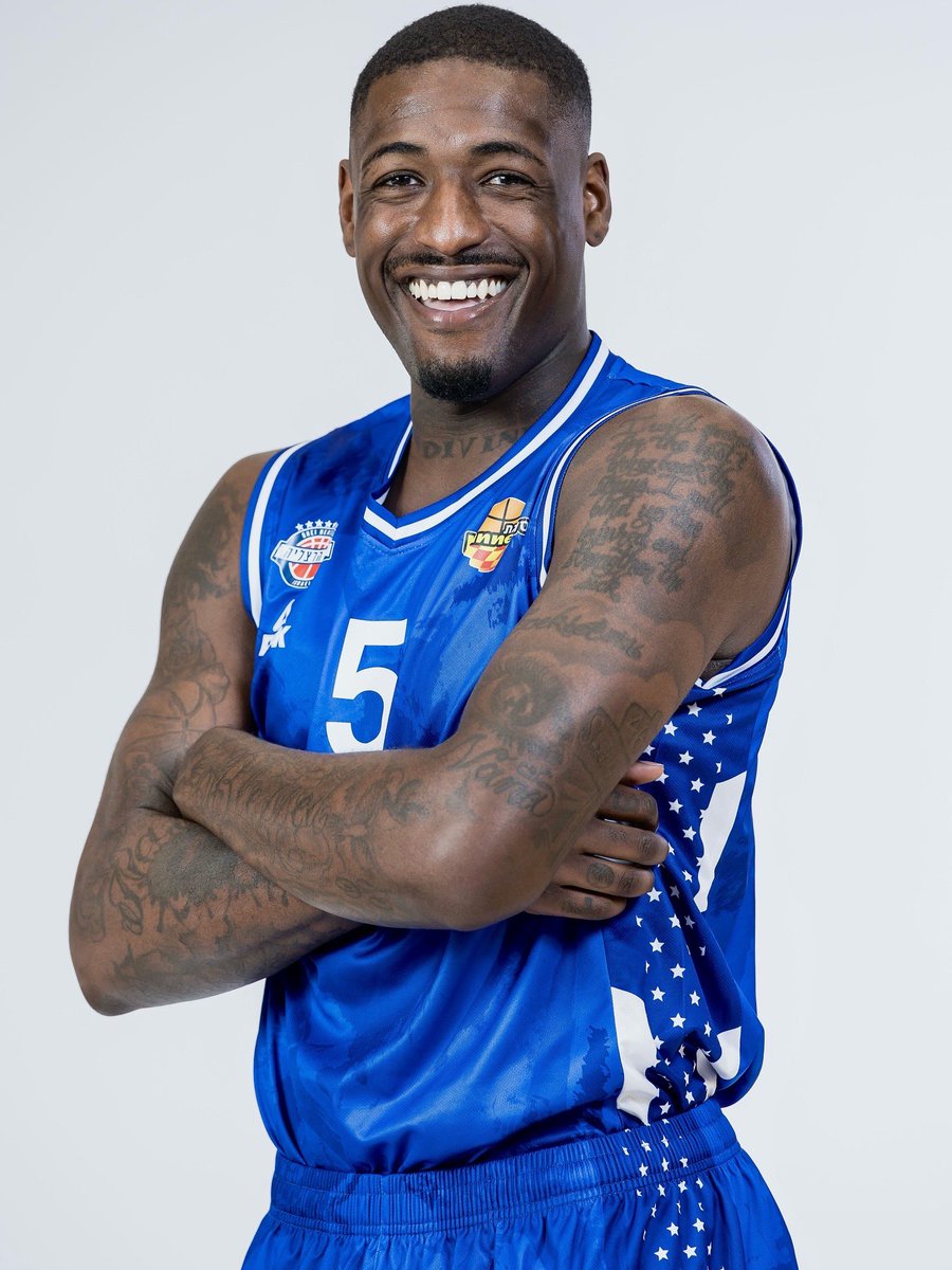 Daeshon Francis tweet media