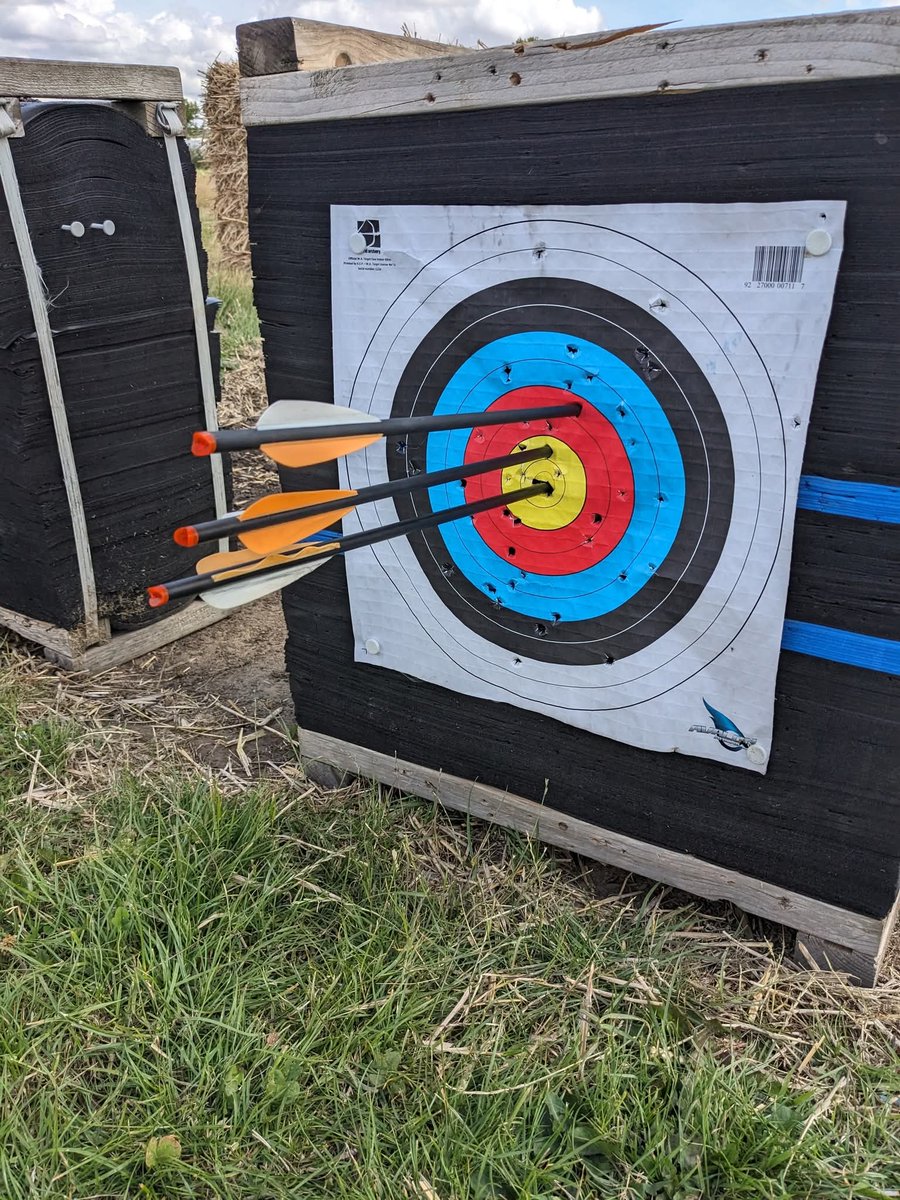 Adventurefields's tweet image. From tractors to crossbows... All on one farm 🚜🎯
The ultimate countryside adventure starts at The Tournament Ground! 

Book now: thetournamentground.co.uk

contact@thetournamentground.co.uk

#NottinghamshireDaysOut #BlythUK #EastMidlandsAdventure #NottsAdventure #UKFarmFun