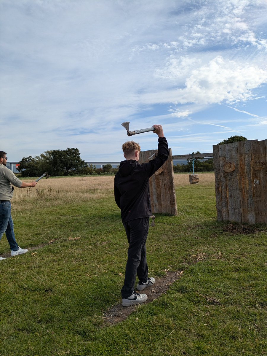 Adventurefields's tweet image. From tractors to crossbows... All on one farm 🚜🎯
The ultimate countryside adventure starts at The Tournament Ground! 

Book now: thetournamentground.co.uk

contact@thetournamentground.co.uk

#NottinghamshireDaysOut #BlythUK #EastMidlandsAdventure #NottsAdventure #UKFarmFun