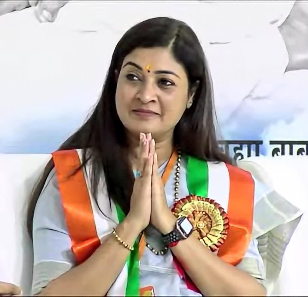 अखिल भारतीय महिला कांग्रेस अध्यक्ष श्रीमती Lamba Alka जी को जन्मदिन की हार्दिक बधाई एवं शुभकामनाएं। <a href="/AlkaLambaOffic1/">Alka Lamba Official</a>

ईश्वर से आपके स्वस्थ व सुदीर्घ जीवन की प्रार्थना है।