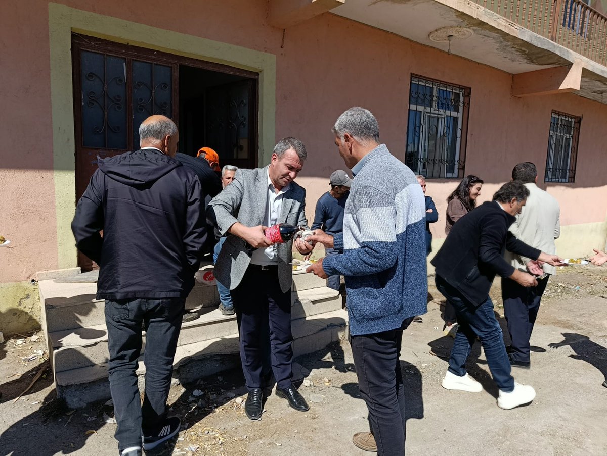 Dem Parti Muş İl Genel Meclis Üyeleri tweet media