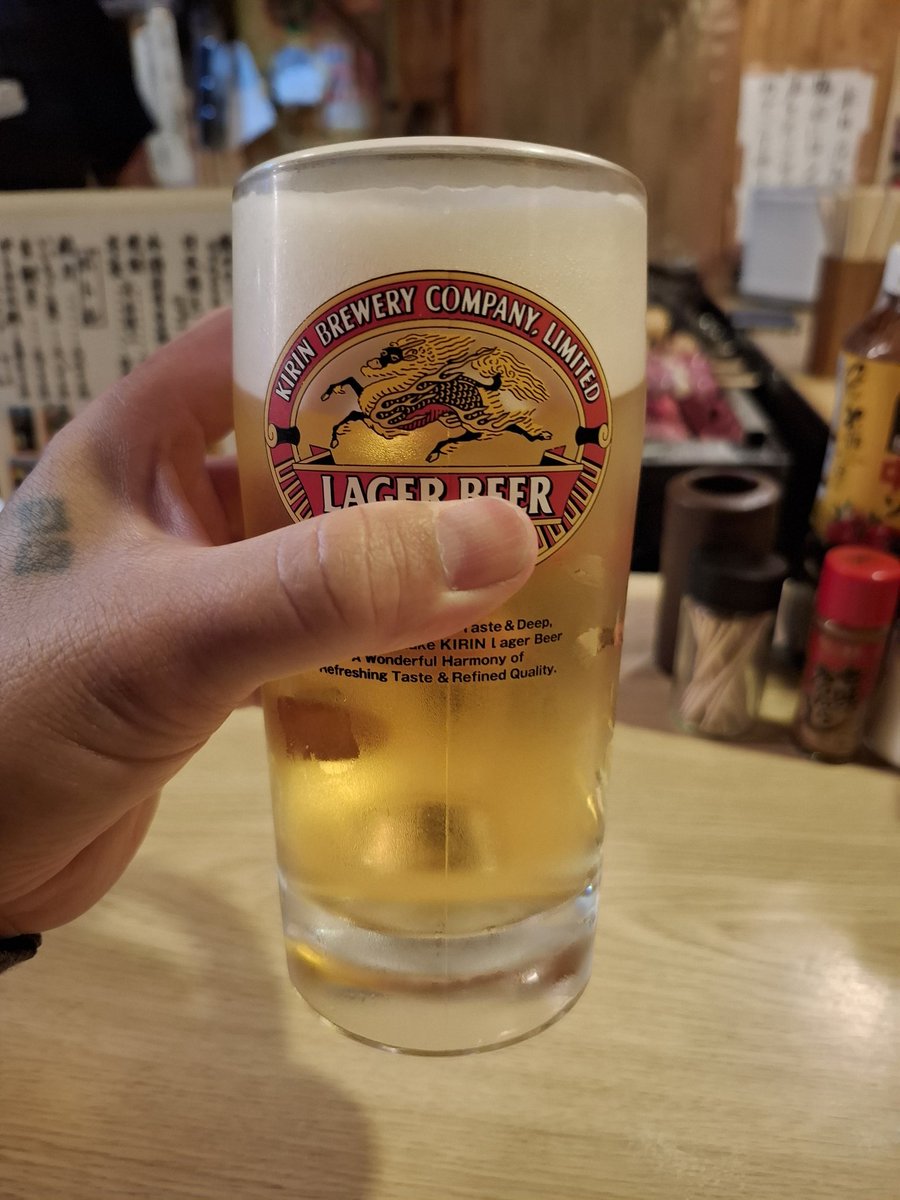 2軒目は鴻巣民にはお馴染み甚兵衛へ😋🍺何か通りにガールズBAR？がオープンしてたね😽パトロールしてこなきゃ(笑)
#鴻巣グルメ
#もつ煮が旨い店