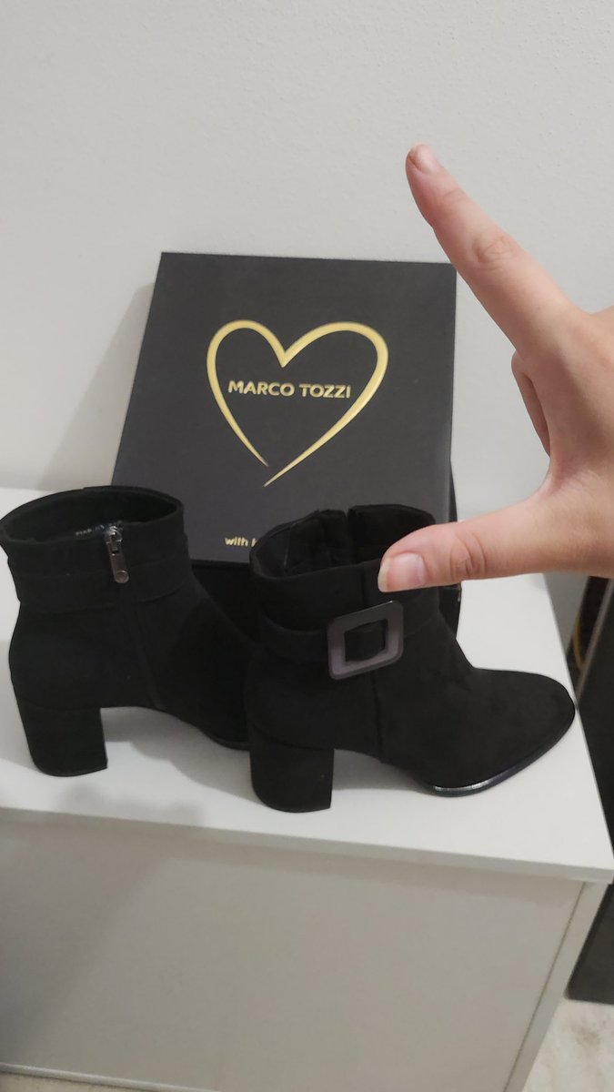 Meine neuen Stiefelchen sind angekommen. Das heißt für dich, es gibt wiedermal was tolles zu übernehmen!!!
60€ sind zu begleichen 😈
Der wo mir diese schöne Rechnung abnimmt bekommt eine Belohnung 💋
-
#findom #zahlsklave #geldherrin