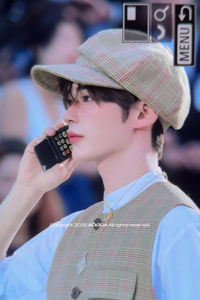 250922
#성한빈 #SUNGHANBIN #ソンハンビン
#제로베이스원  #ZEROBASEONE  #ZB1