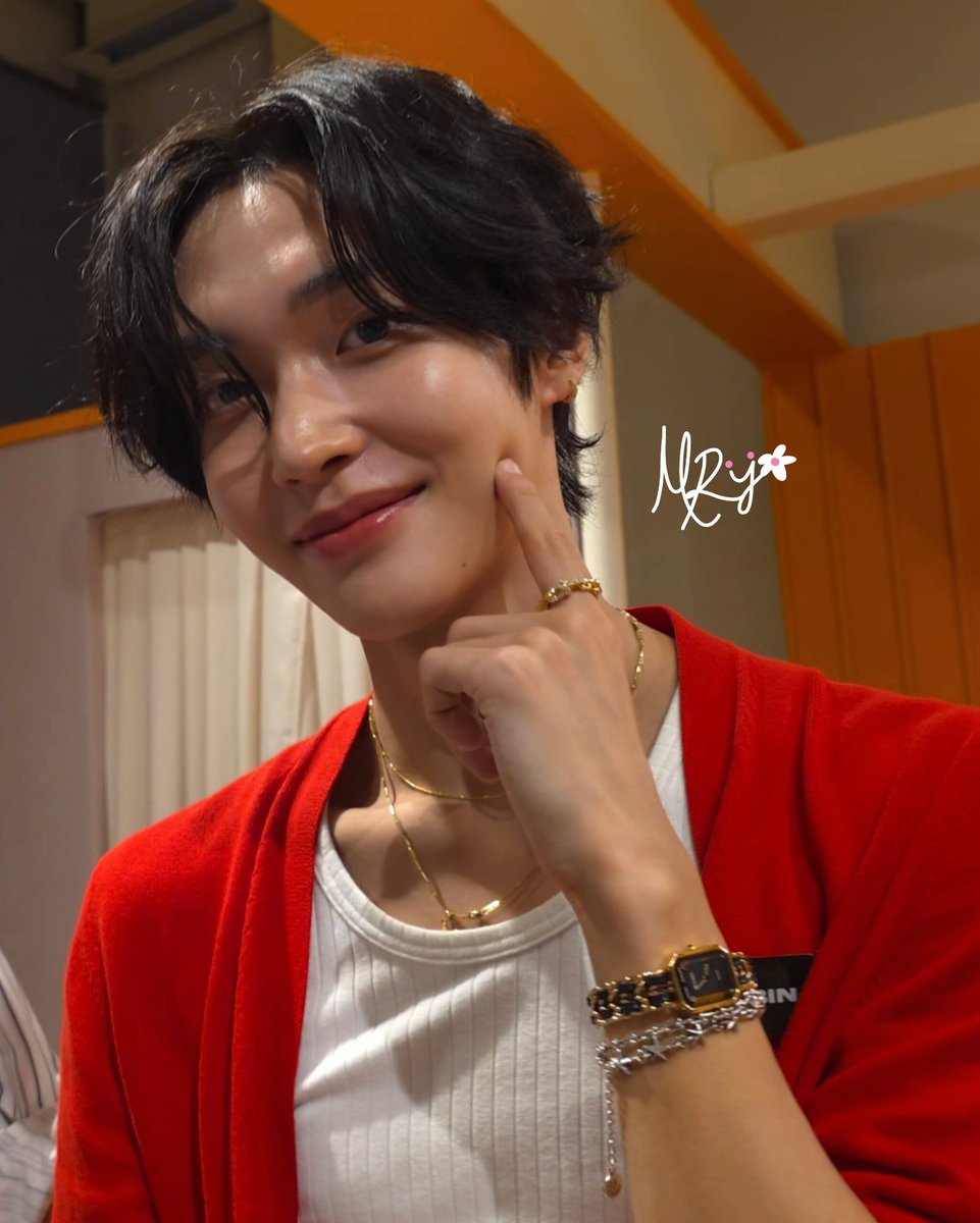 เบ้บพี tweet media