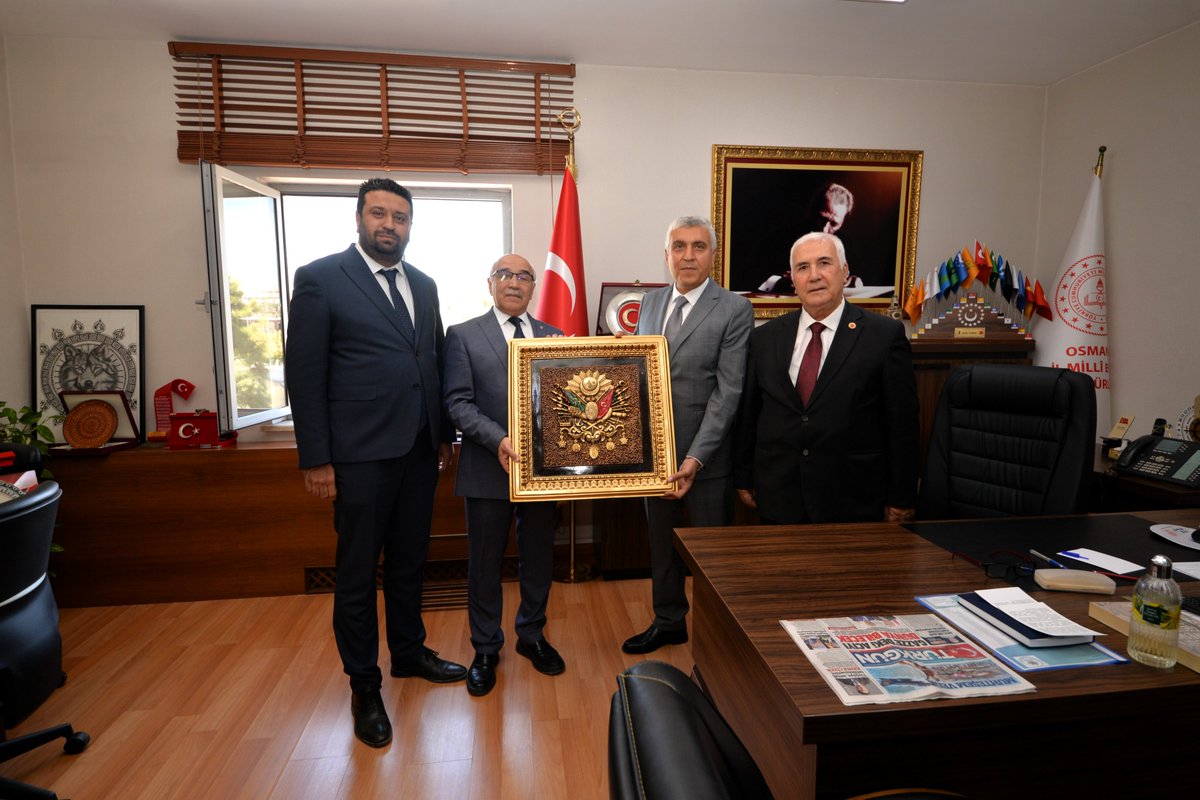 Osmaniye İl Millî Eğitim Müdürlüğü (@osmaniyeilmem) on Twitter photo Milliyetçi Hareket Partisi Osmaniye İl Başkanı Yusuf ÇOMU ve yönetim kurulu üyeleri, İl Milli Eğitim Müdürümüz Aydın ALBAK'ı ziyaret ederek yeni eğitim öğretim yılının hayırlı olması temennisinde bulundular.
Nazik ziyaretlerinden dolayı kendilerine teşekkür ederiz.
<a href="/ALBAKAydn/">Aydın ALBAK</a> Milliyetçi Hareket Partisi Osmaniye İl Başkanı Yusuf ÇOMU ve yönetim kurulu üyeleri, İl Milli Eğitim Müdürümüz Aydın ALBAK'ı ziyaret ederek yeni eğitim öğretim yılının hayırlı olması temennisinde bulundular.
Nazik ziyaretlerinden dolayı kendilerine teşekkür ederiz.
<a href="/ALBAKAydn/">Aydın ALBAK</a>