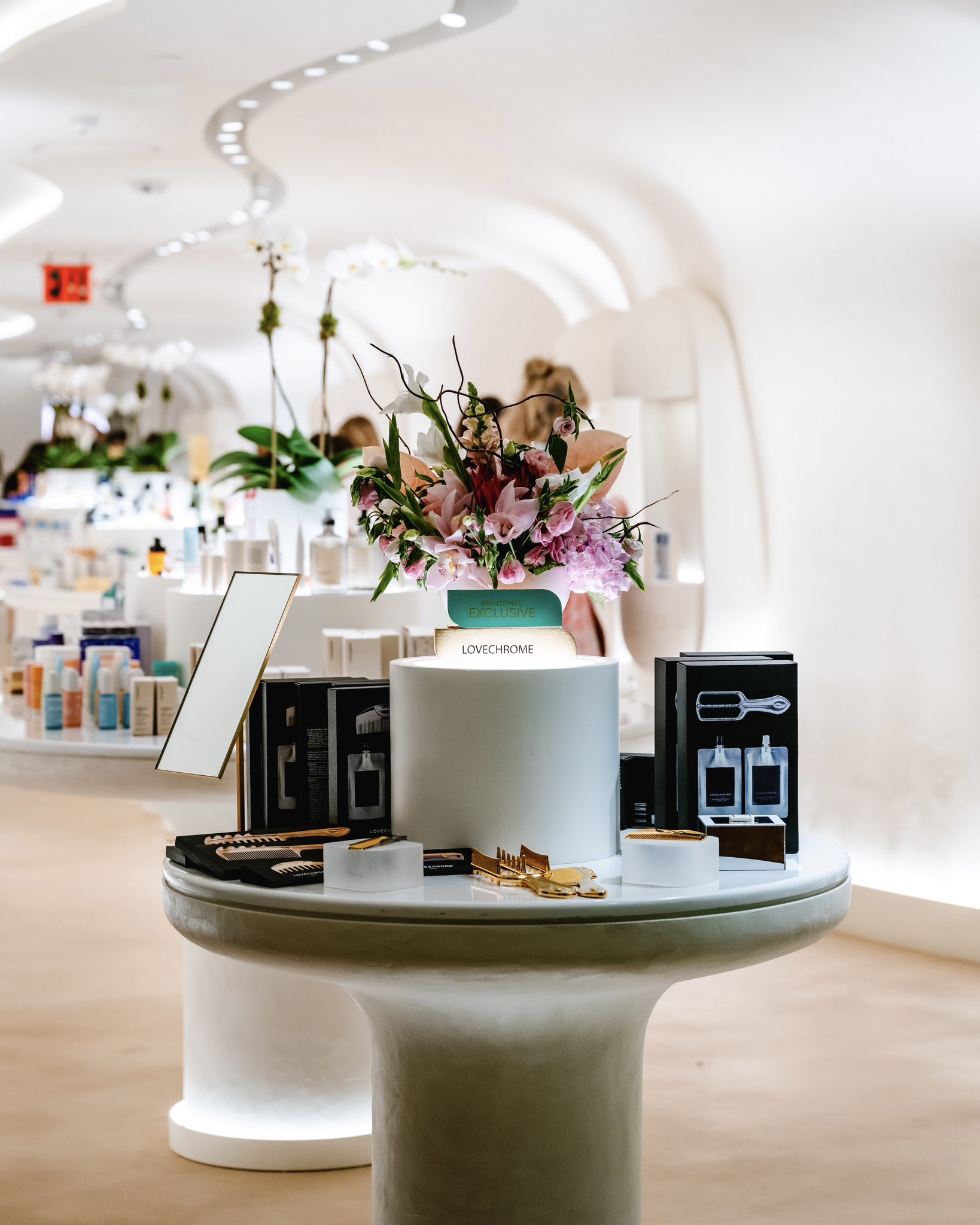 限定⭐︎LOVECROME×BEAMS ヘアコーム ツキ ＊レインボー＊ 限定