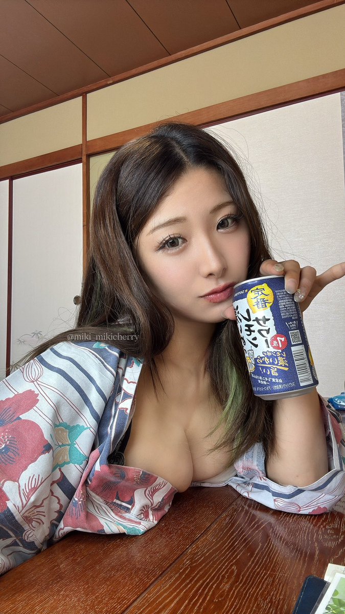 みきケロ 我知道你在看哪裡…？