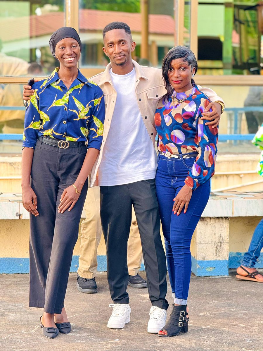 JSesayConcepts's tweet image. Great time at the Binance @ Freetown event held at Aberdeen Bintumani, Sierra Leone 🇸🇱✨. It was all about learning, connecting, and networking with amazing minds in the crypto space. 🚀 Grateful for the opportunities ahead! #Binance #Freetown #Networking
@BinanceAfrica